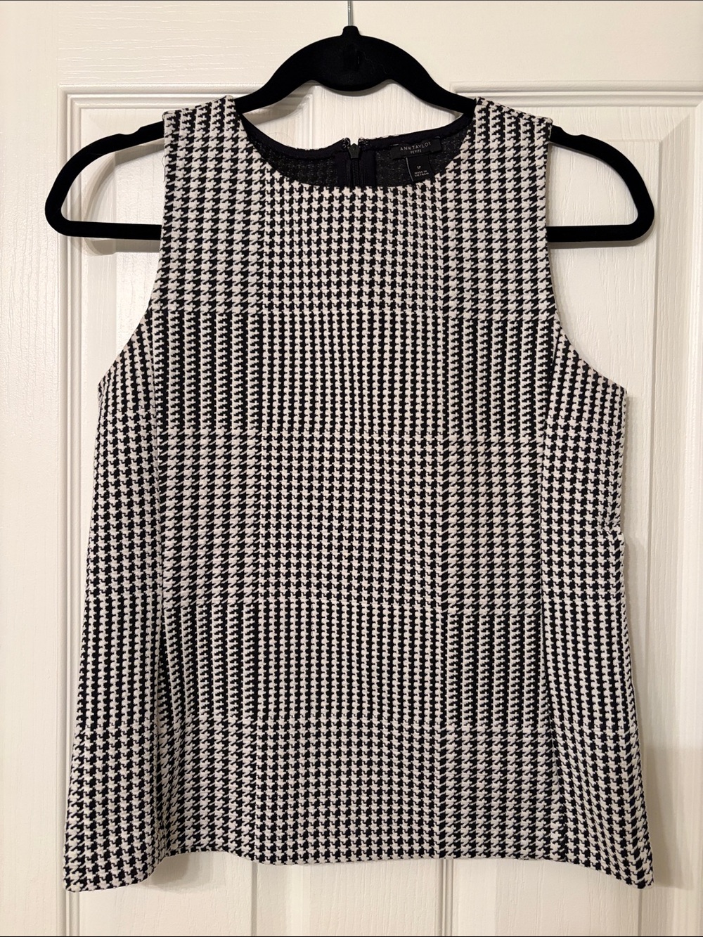 Ann Taylor Petite sleeveless houndstooth top SZ SP